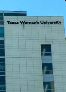 Sesiones formativas de endoscopia de la obesidad en el Texas Medical Center de Estados Unidos Sesiones formativas de endoscopia de la obesidad en el Texas Medical Center de Estados Unidos Durante estos días Dr. Gontrand López-Nava se encuentra en Estados Unidos, concretamente en en Texas Medical Center de Houston, impartiendo clases y talleres sobre las técnicas endoscópicas de la obesidad.